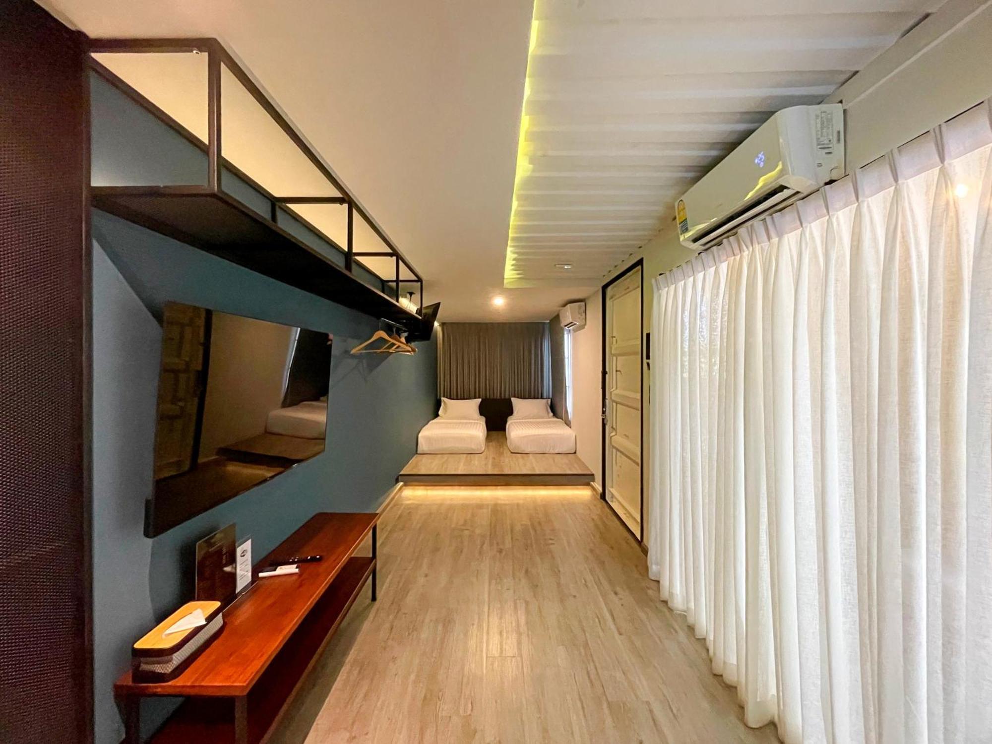 Nights In A Box Hotel Ban Muang  Стая снимка